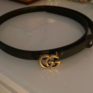 Thin 0.5” Gucci Marmont belt!